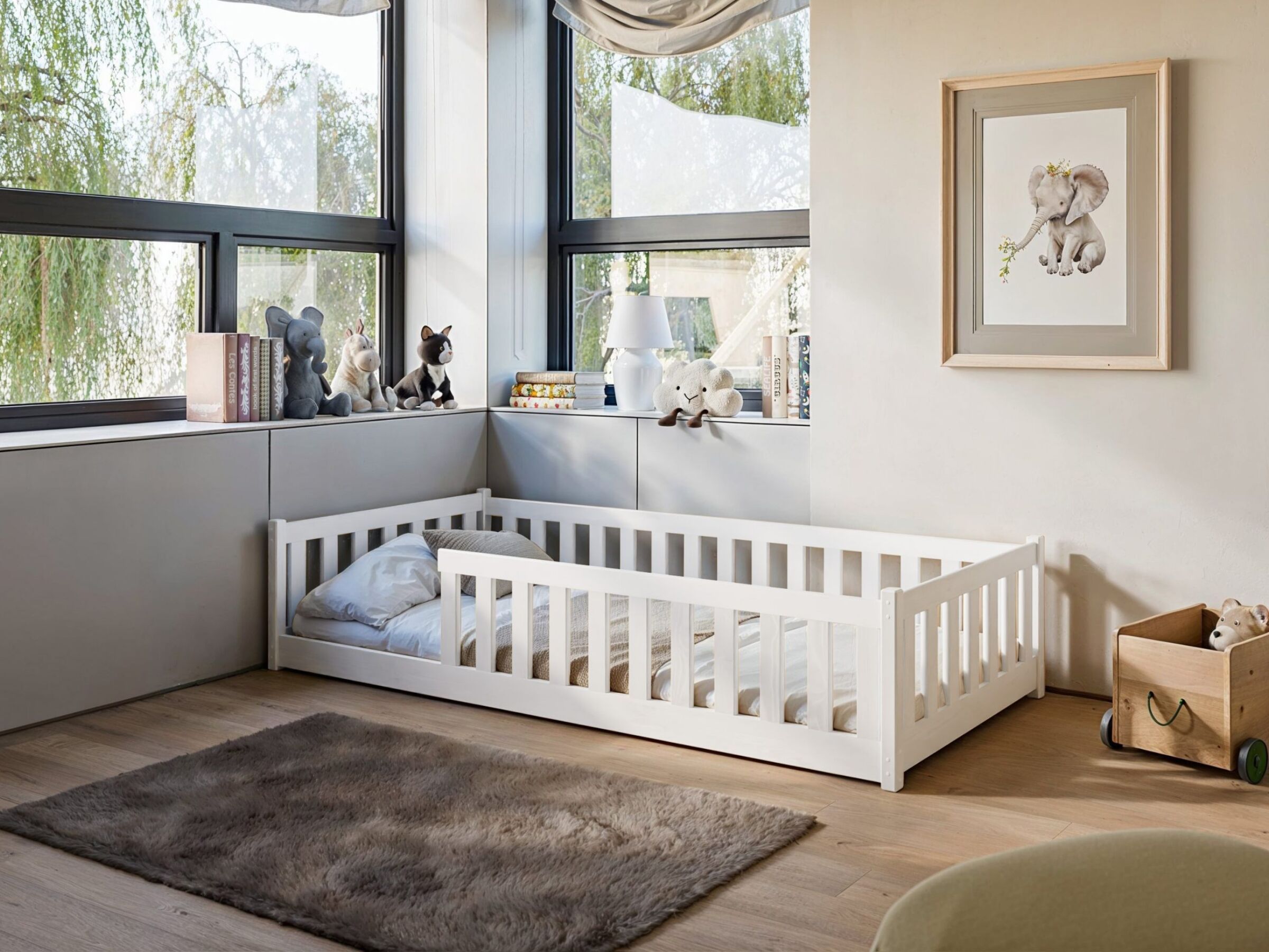 Bella Gulvseng med Lekegrind 90x200 - Hvit